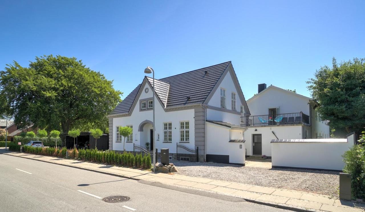 Villa Sofie Bed & Breakfast Haslev エクステリア 写真